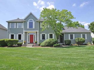 15223 Valentia Dr, Granger, IN