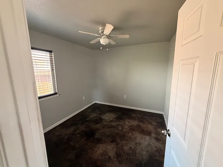 243 Poplar Ave #2 — Photo 5