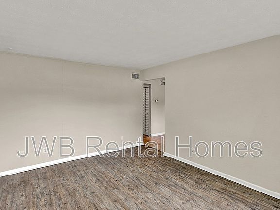 5th image of 3142 Mecca St
