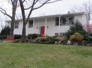 906 Viking St, Alexandria, MN 56308