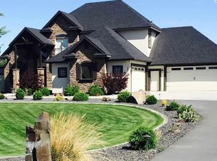 102906 E Heather Dr, Kennewick, WA 99338