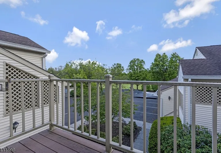 24 Spring Valley Blvd — Photo 8
