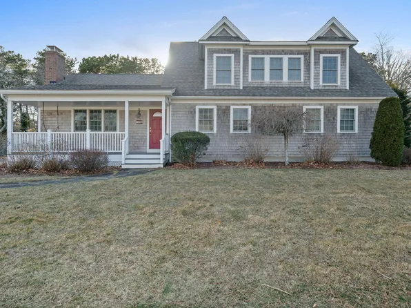 41 Country Lane, Dennis Port, MA 02639