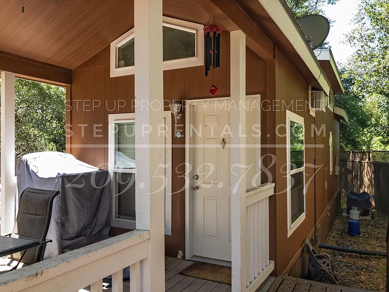 20326 S Sunshine Rd #B — Photo 2