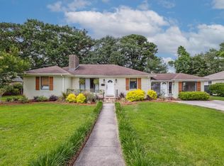 22 Charlestowne Rd, Charleston, SC 29407