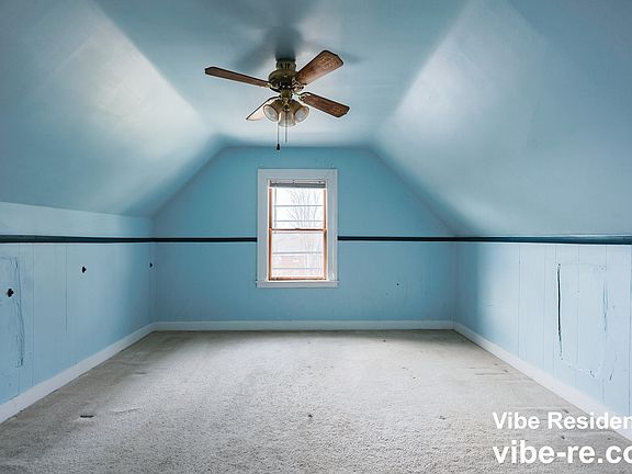 1st bedroom