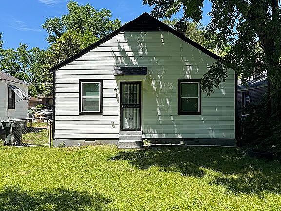 2nd image of 2123 Clarksdale Ave