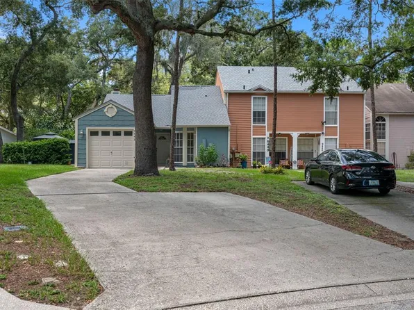 9442 Forest Hills Cir, Tampa, FL 33612