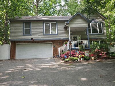 5760 Eucalyptus Dr, Saint Leonard, MD, 20685
