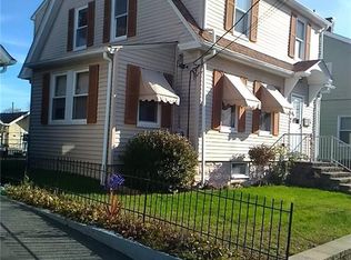 208 Elmore Ave, Woonsocket, RI 02895