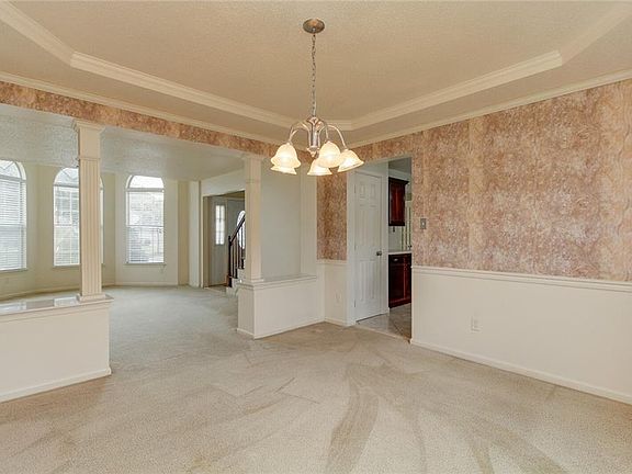 5th image of 3208 Fayette Dr