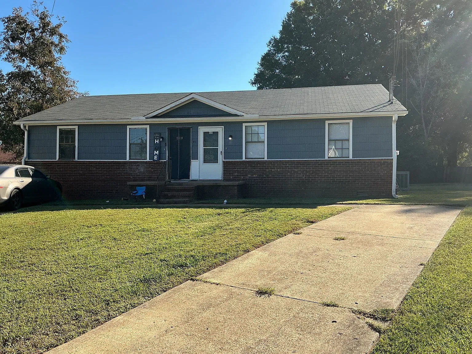 2 bed, 768 sqft, $975 — Photo 1