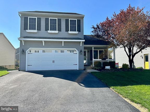 2nd image of 123 Twin Creeks Dr