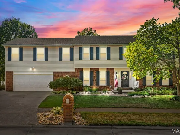 5317 Hamlin Ct, Saint Louis, MO 63128