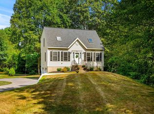 33 Drew Woods Dr, Derry, NH 03038