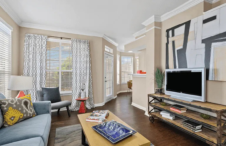 Tuscany Park Apartments — Photo 19