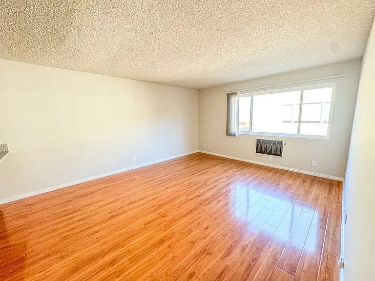160 S Occidental Blvd #222 — Photo 5