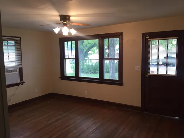 235 Caldwell Ln, Clarksville, TN 37040