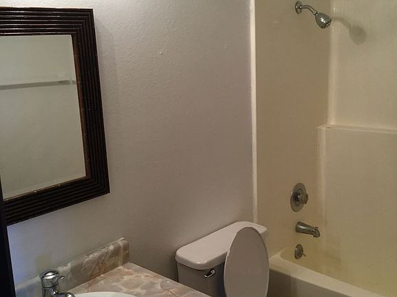 4th image of 5198 Garden Ln