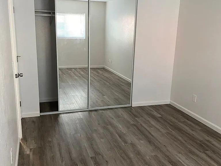 4173-4175 Altadena Ave — Photo 15