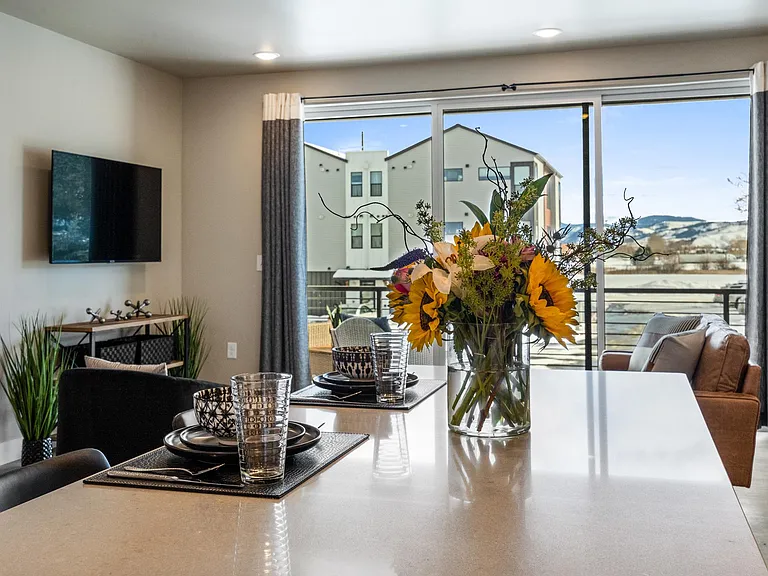 1297 Thomas Dr #204 — Photo 6