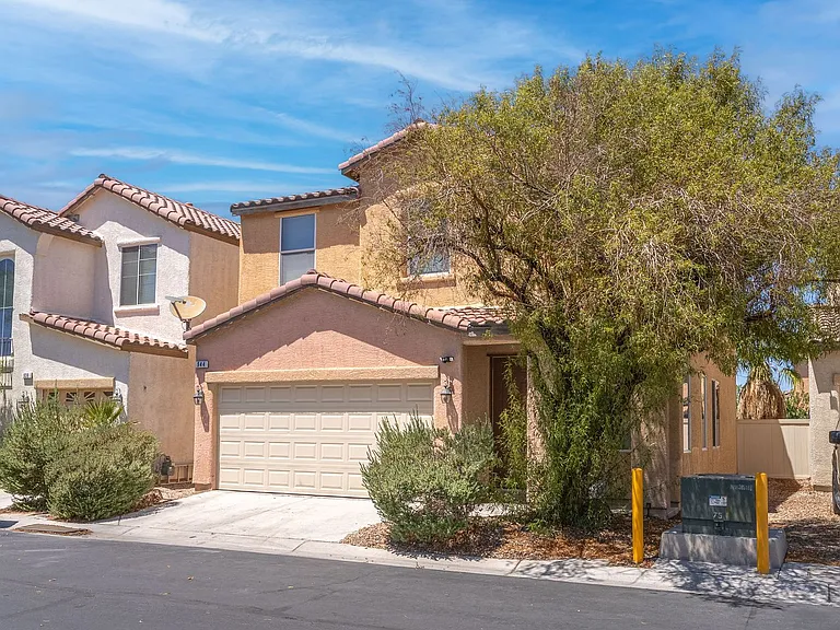 944 Saffex Rose Ave — Photo 39