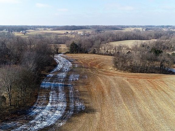 4th image of 5078 Ezbon Holland Rd