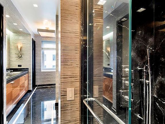 4th image of 530 Park Ave APT 16D