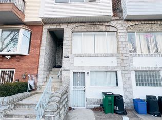 2812 S 7th St, Philadelphia, PA 19148