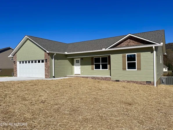 327 Vista Springs Ln, Oliver Springs, TN 37840