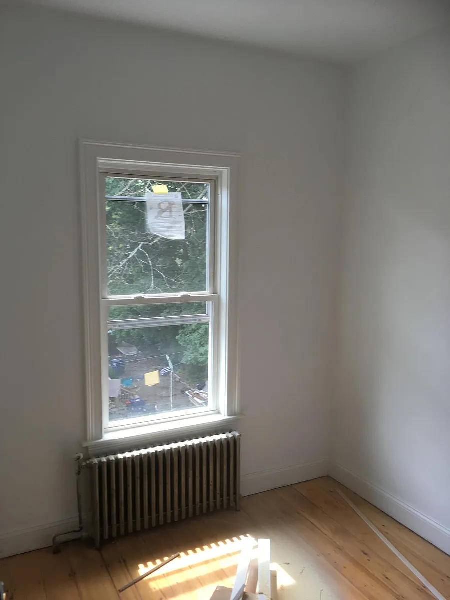 Building Photo - 51 Custer St #3