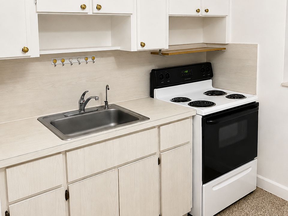 1st image of 45 W 22nd St APT 5