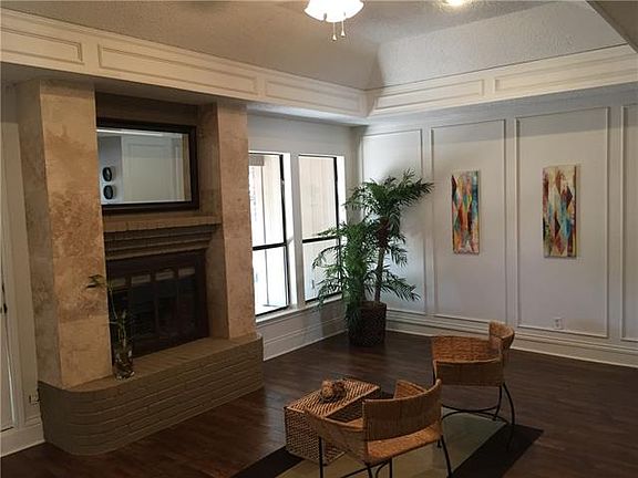 5th image of 7909 Hunters Glen Dr