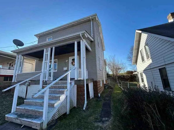 651 S 14th St, Monessen, PA 15062