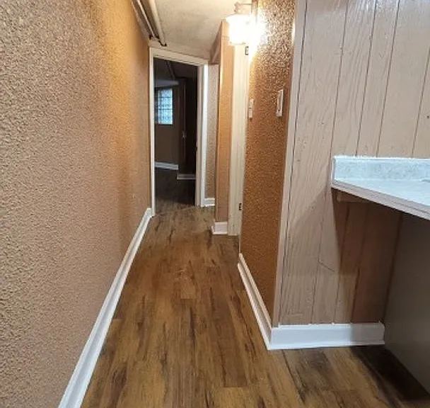 8010 S Saint Lawrence Ave — Photo 3