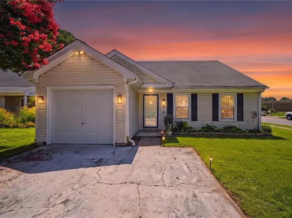 2509 Hunters Run Trl, Virginia Beach, VA 23456