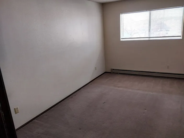 1920 Arthur St #28 — Photo 3
