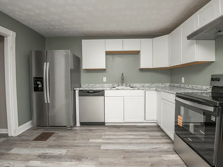 117 E Glenwood Ave #1 — Photo 12