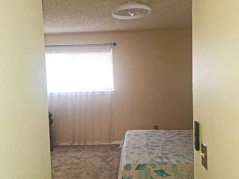 6310 Newtown Cir #C10 — Photo 7