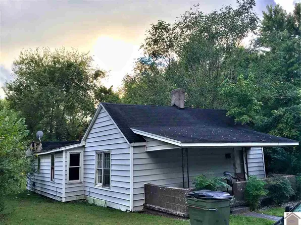 917 Wood St, Hopkinsville, KY 42240