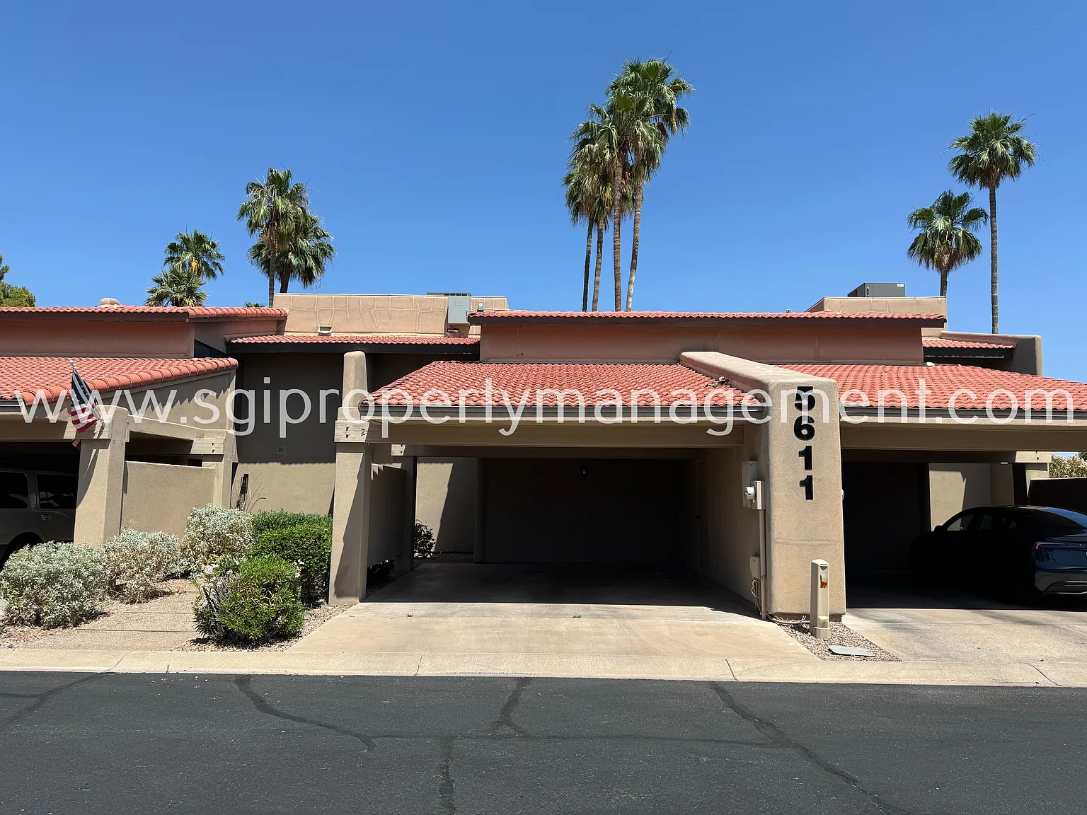 Modern Scottsdale home — Photo 1