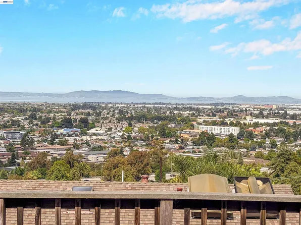 16805 President Dr, San Leandro, CA 94578