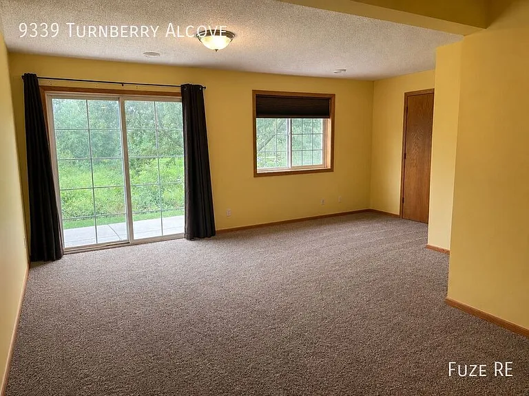 9339 Turnberry Alcove — Photo 7