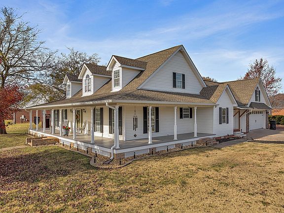4th image of 1507 Shadywood Ln