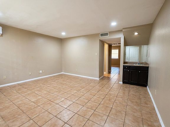 5th image of 8915 McPherson Rd APT 12-B
