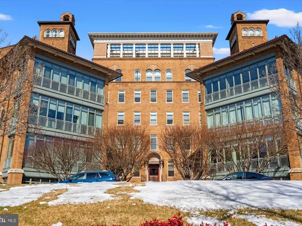 2425 L St NW APT 509, Washington, DC 20037