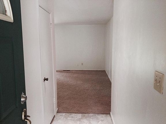 5th image of 2715 S 132nd Ave E