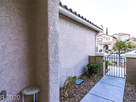 3rd image of 11725 Grotta Azzurra Ave