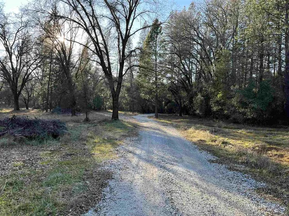 22100 Sawmill Flat Rd, Sonora, CA 95370