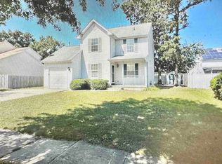 5 Nevis Dr, Egg Harbor Township, NJ 08234